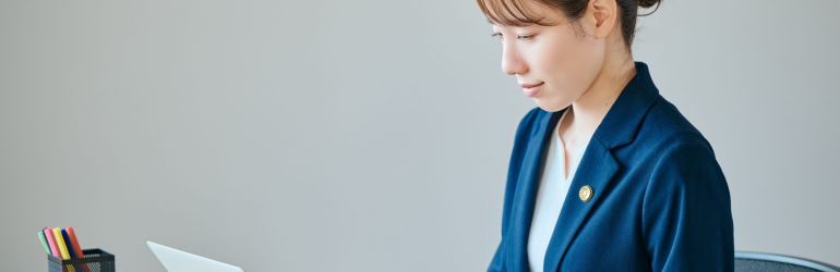 良い社章バッジはデザインと耐久性